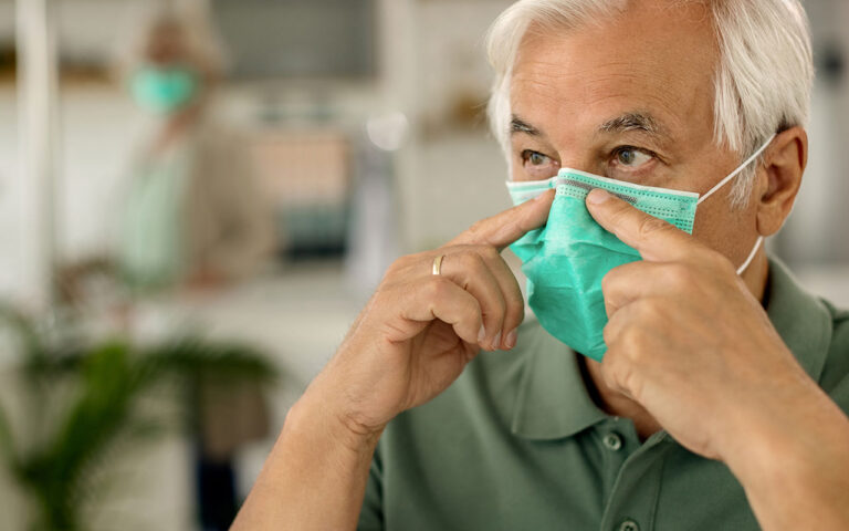 ¿Por qué el virus del COVID-19 puede afectar a tu audición?